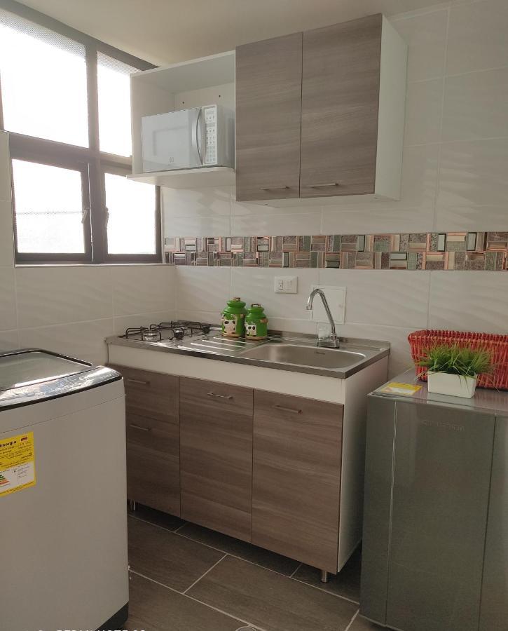Casa Avila - Apartamento Amoblado 1 - Villa Alsacia Bogotá Extérieur photo